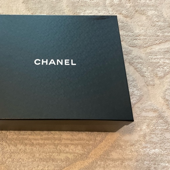 22B Chanel Wedge Ankle Boots - Picture 15 of 15